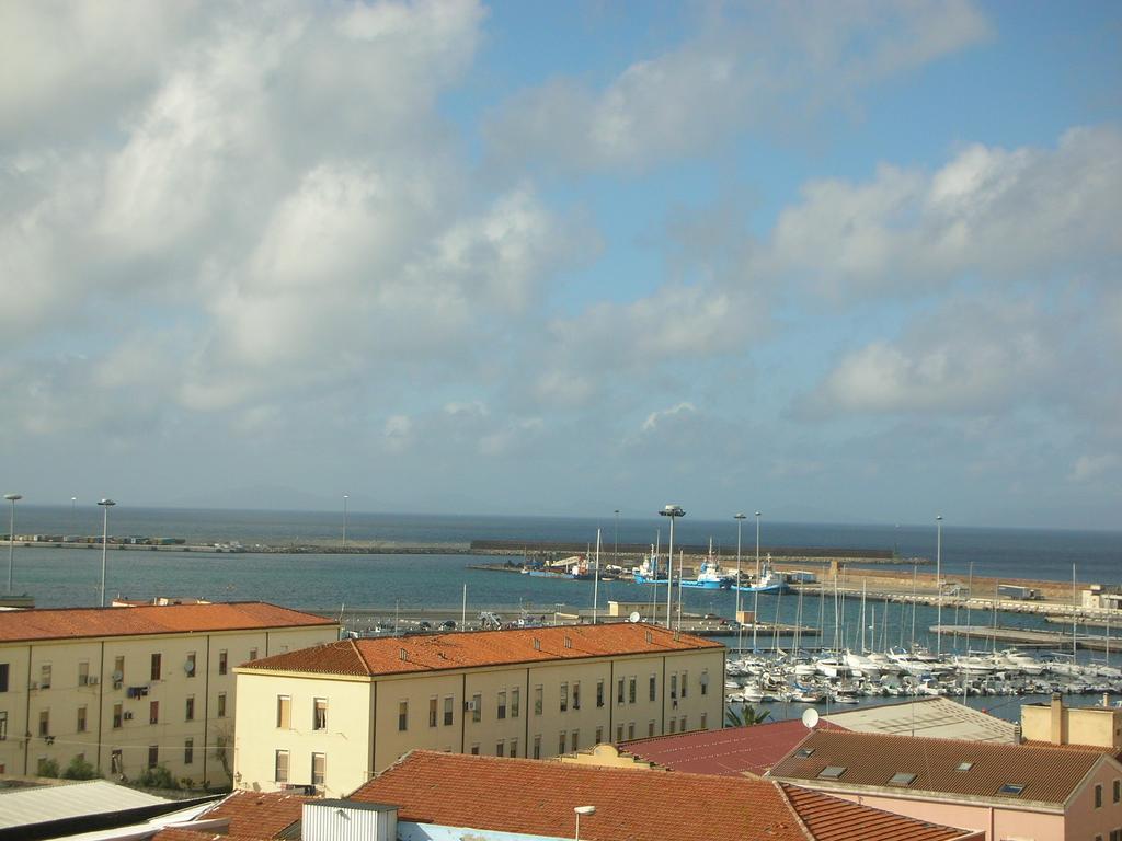 Petronia Home Porto Torres Kültér fotó